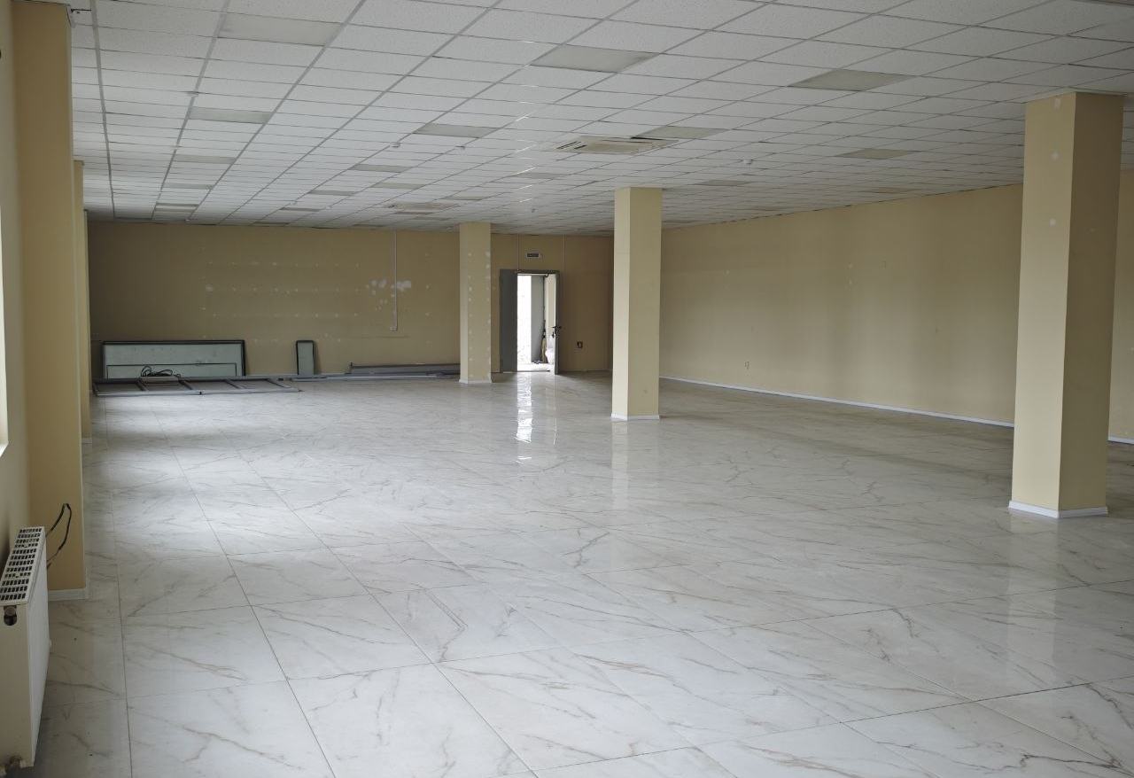 Торгово-офисная площадь на втором этаже